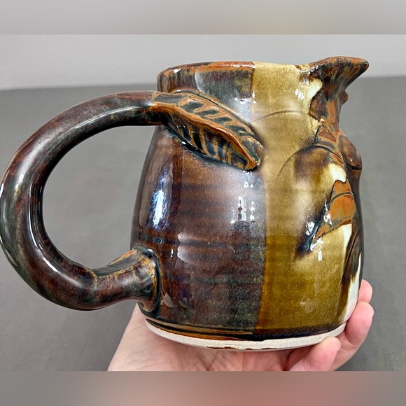 Signed Cat Creamer Pottery 5.5x3.75” - Picture 4 of 8